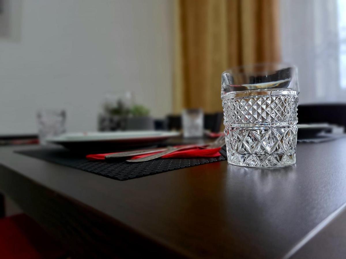 Aviliz Apartament بوستين المظهر الخارجي الصورة