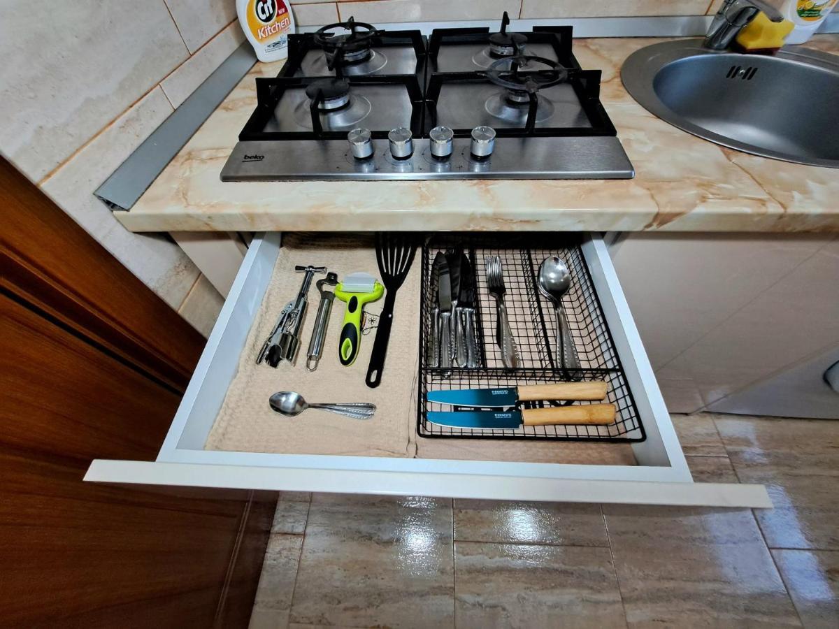 Aviliz Apartament بوستين المظهر الخارجي الصورة